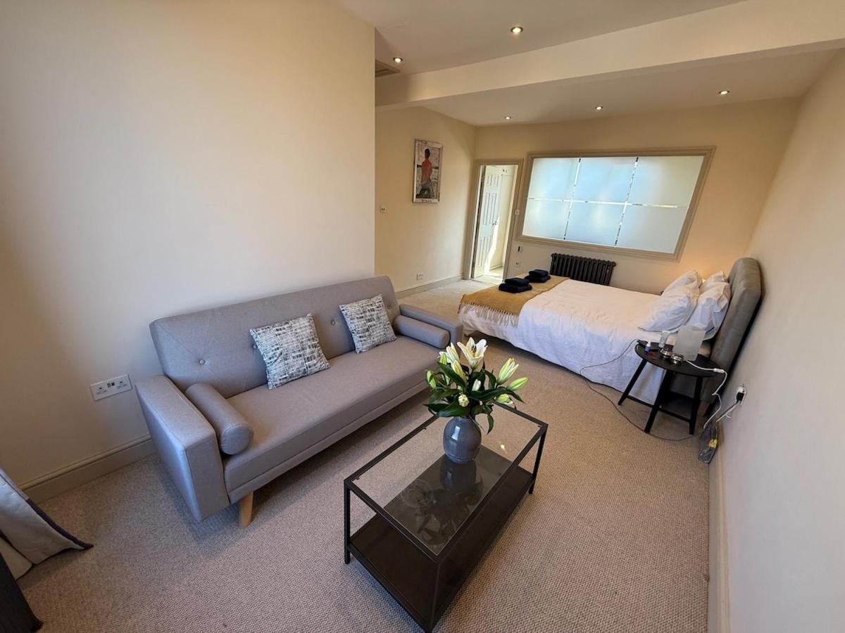 Apartment Spacious 3 Bed Kings Road Sw6